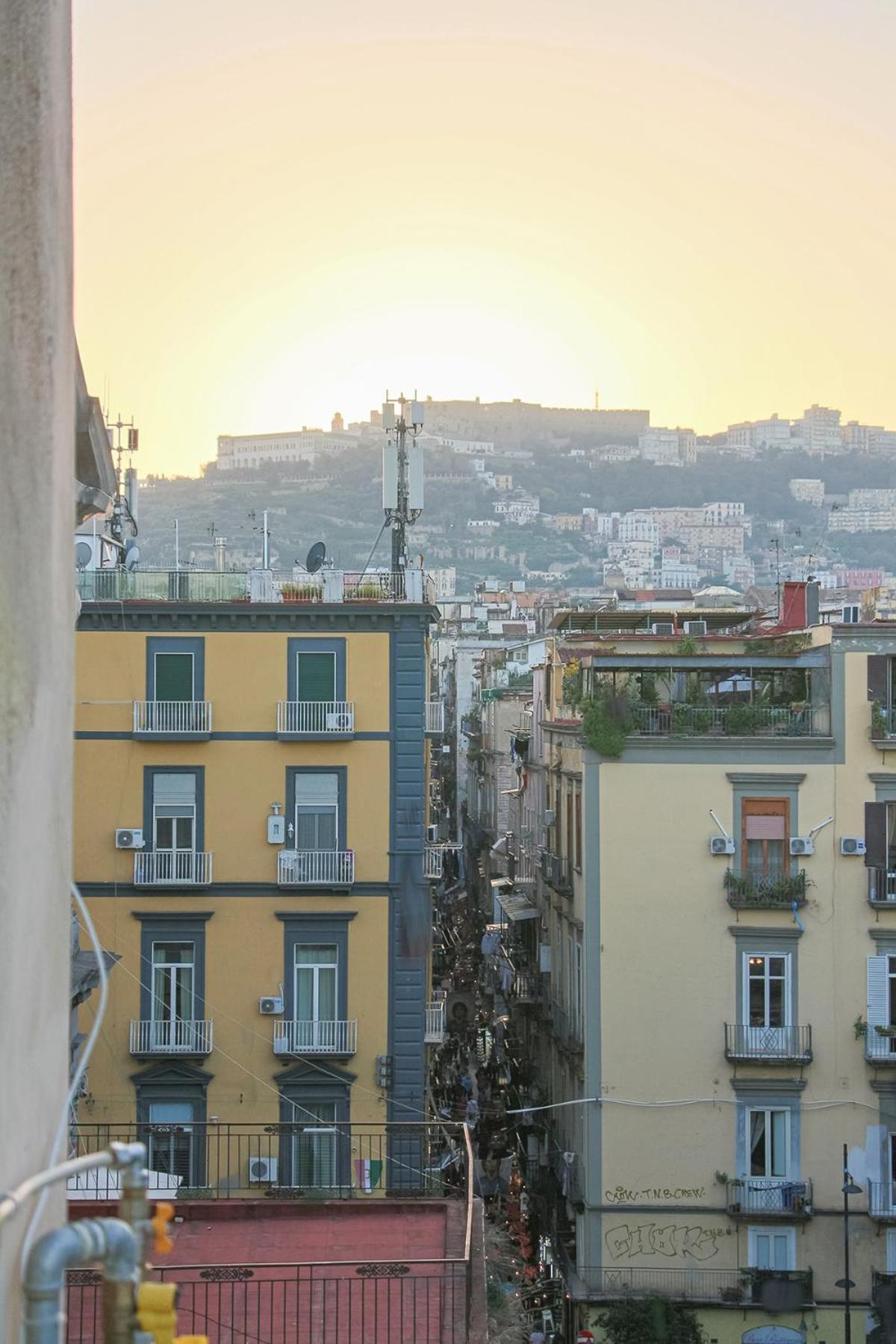 Wanderlust Spaccanapoli Points Of View Extérieur photo
